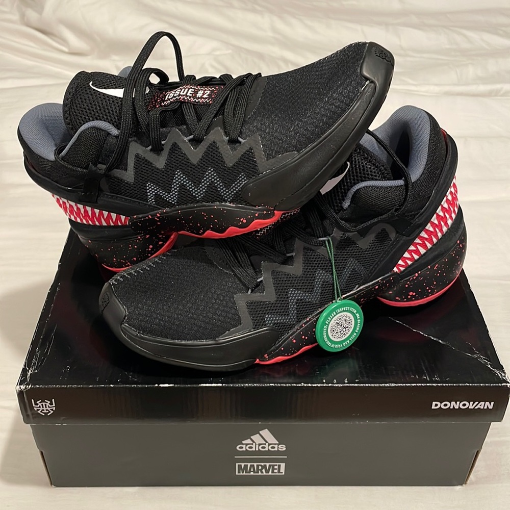 adidas D.O.N. Issue #2 Marvel Venom Men’s 7.5, Never Worn in box